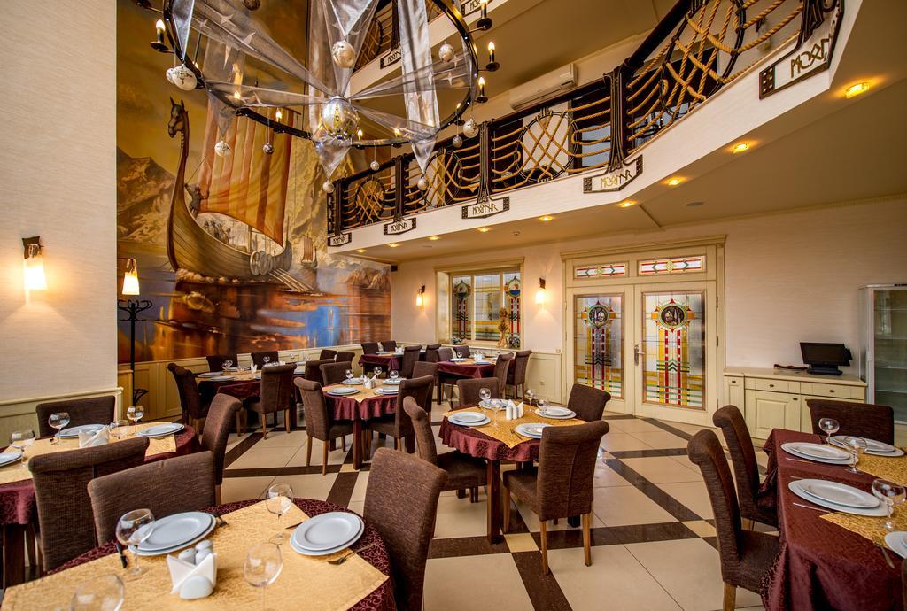 Buhta Vikingiv Hotel Vodniki